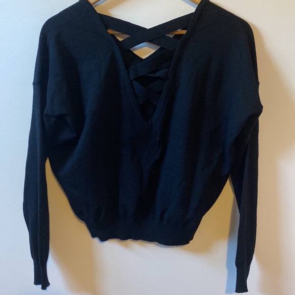 Active USA V-neck sweater - Picture 5 of 5